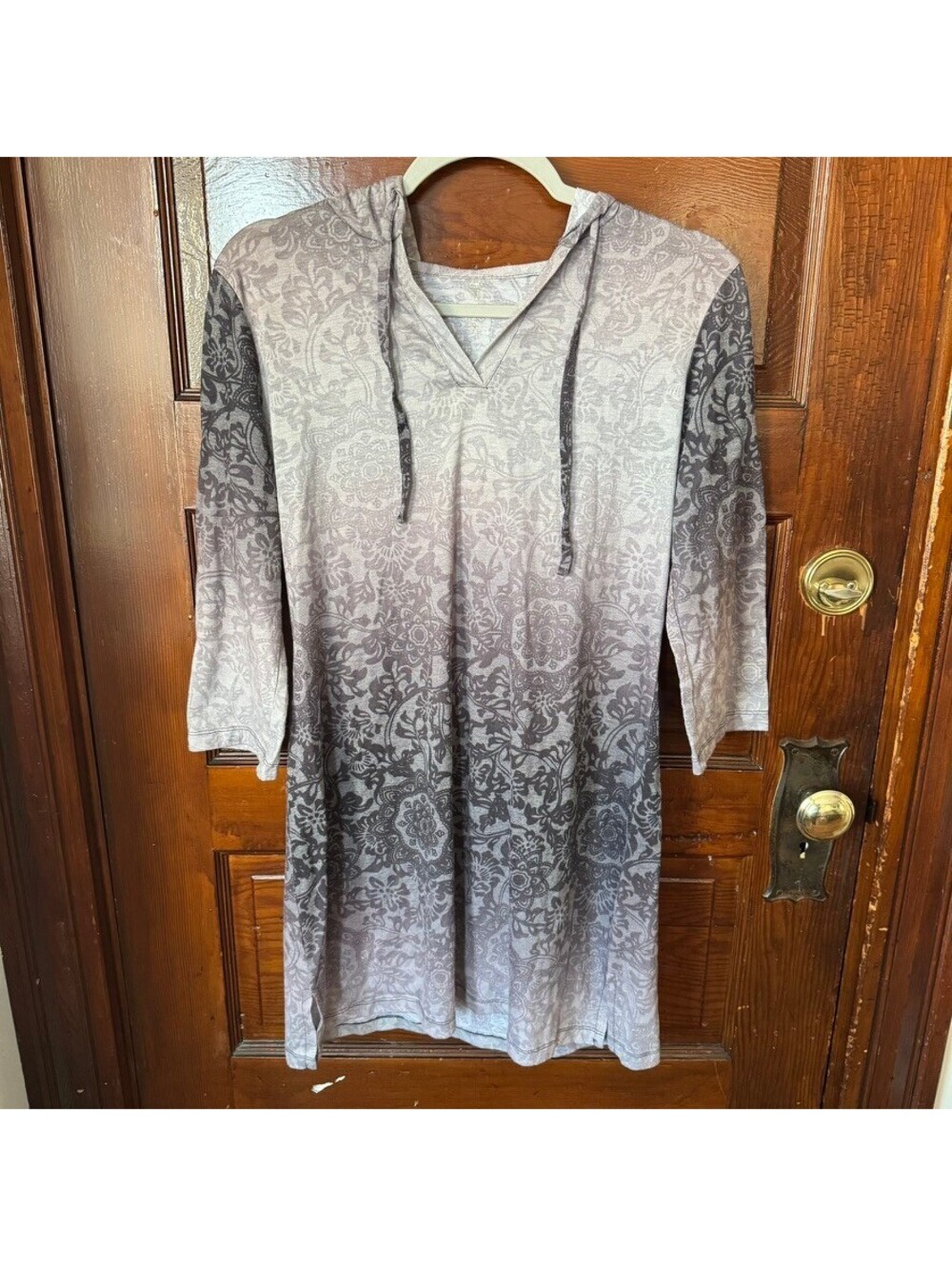 VTG Boho Whimsical Floral & Paisley Pattern Gray Ombre Sheer Hooded Tunic Size L